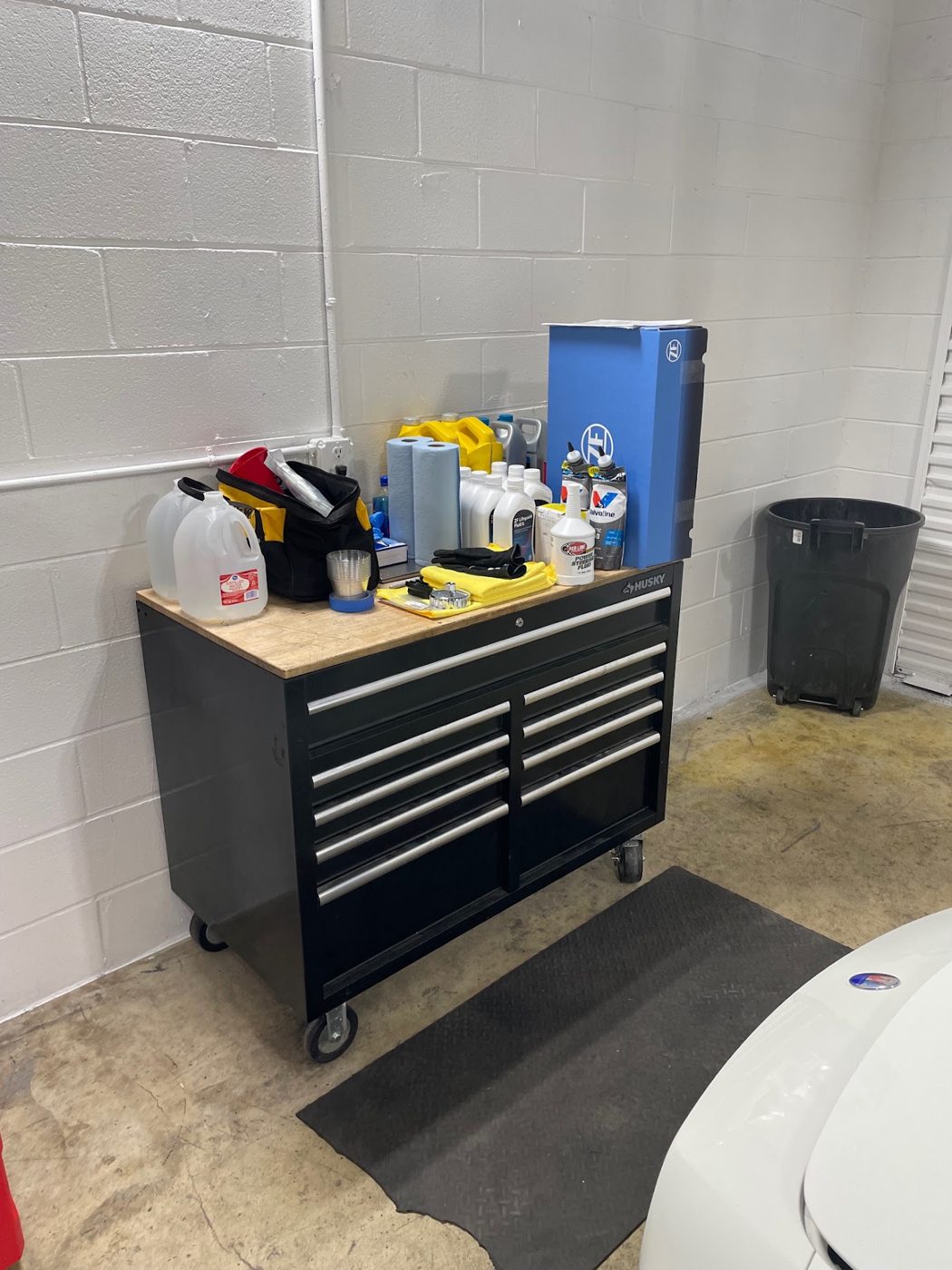 Tool cart and fluids